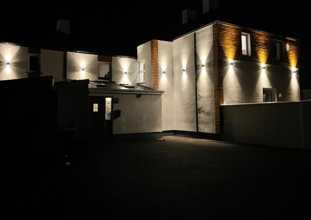 #5 Tgha Luxury One Bedroom Apartment In Athlone Exterior foto